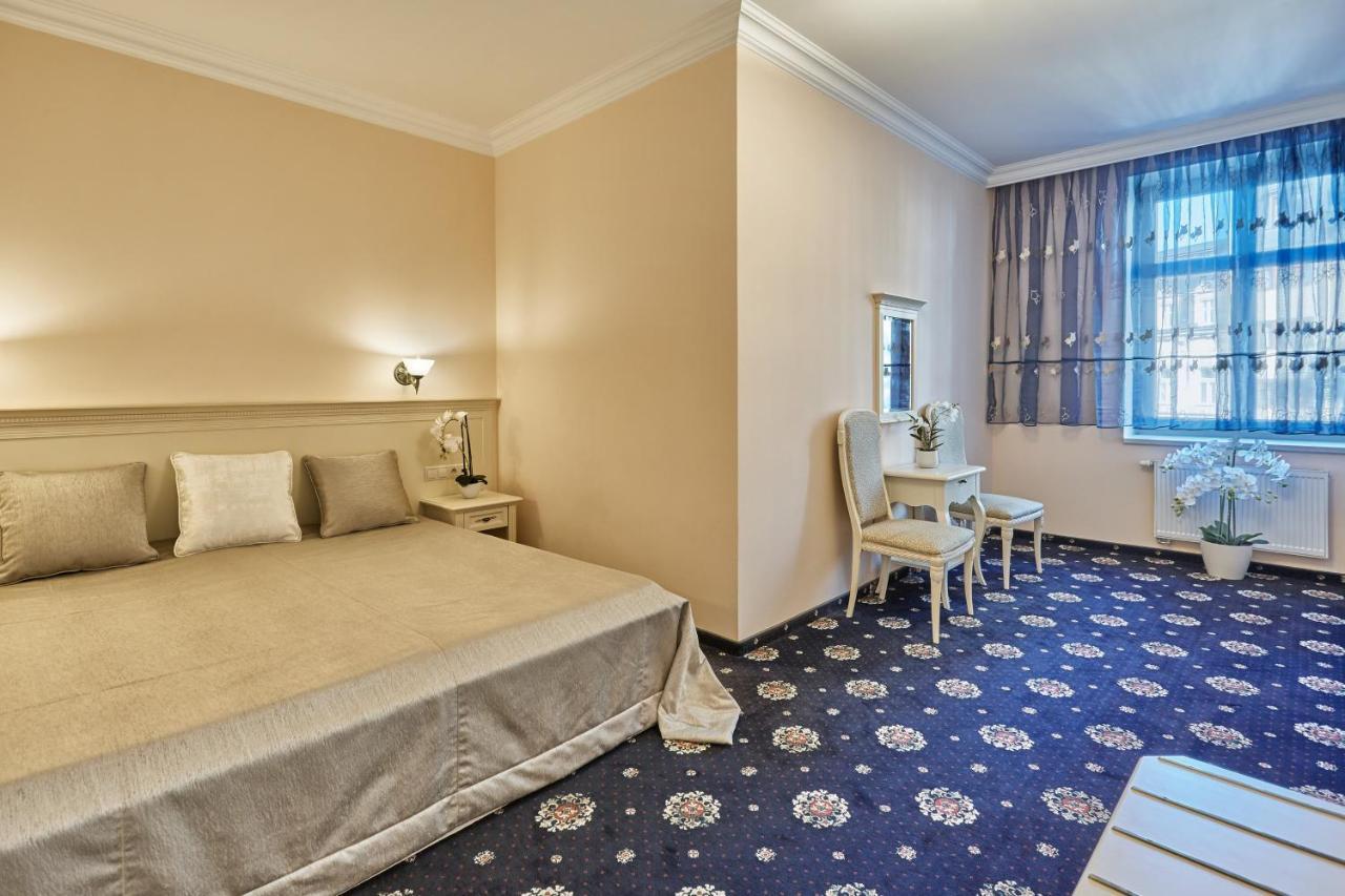 Evergreen apartments hotel Karlsbad Buitenkant foto